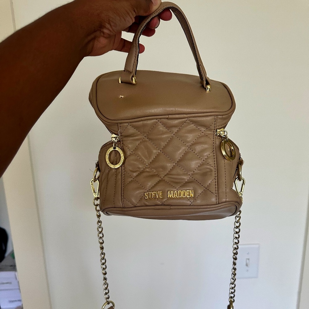 Steve Madden Bucket Bag